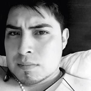 Meet your Posher, Javier